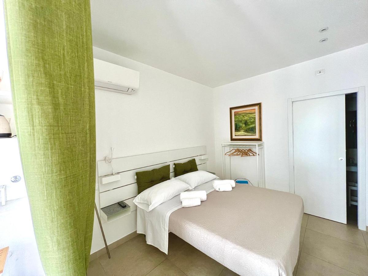 فرانكافيلا أل ماري Le 4 Stagioni Rooms المظهر الخارجي الصورة