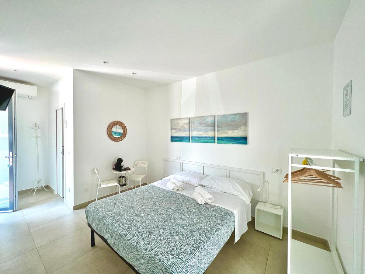 فرانكافيلا أل ماري Le 4 Stagioni Rooms المظهر الخارجي الصورة